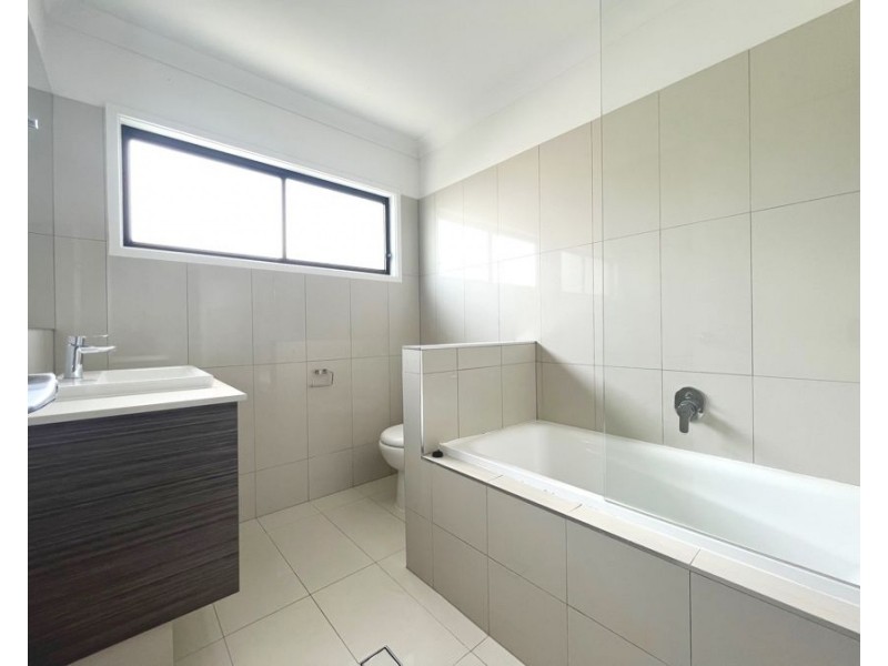 4 Colville Street, Highgate Hill QLD 4101