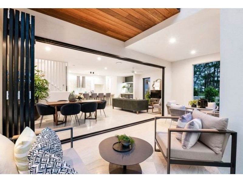 35 Smith Street, Cannon Hill QLD 4170