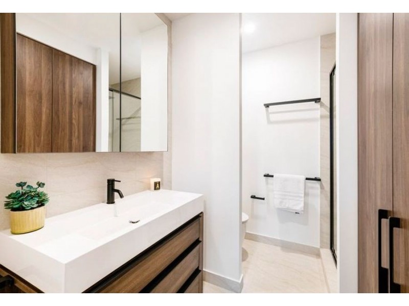 35 Smith Street, Cannon Hill QLD 4170