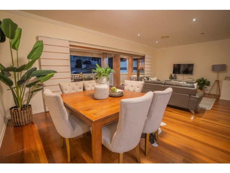 73 Greens Road, Coorparoo QLD 4151