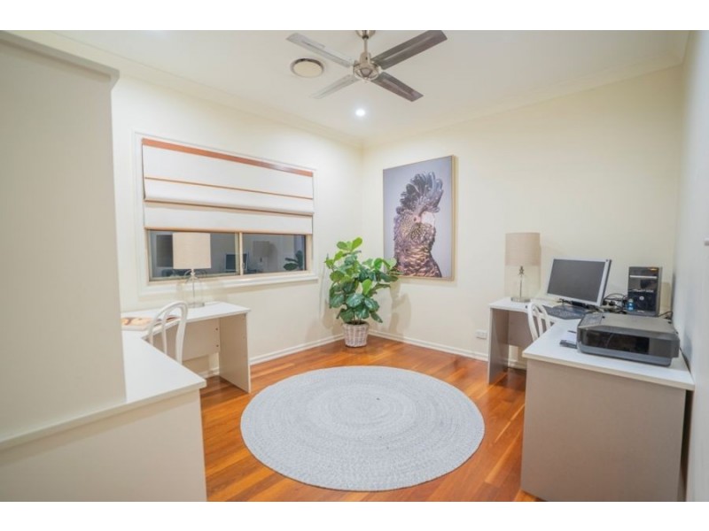 73 Greens Road, Coorparoo QLD 4151