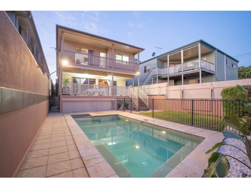 73 Greens Road, Coorparoo QLD 4151