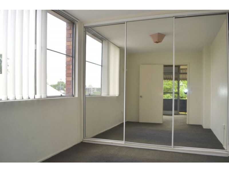 10/50 Hampstead Road, Highgate Hill QLD 4101