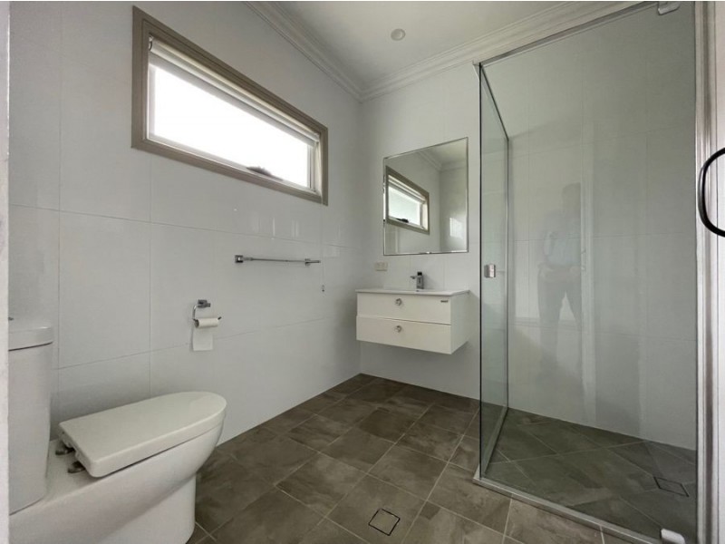 15 Lamrock Street, Holland Park QLD 4121