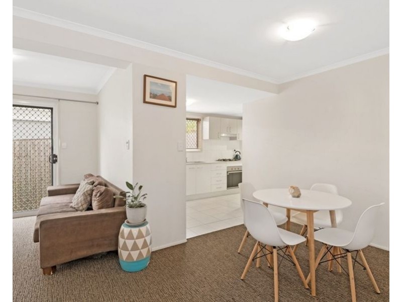 2/37 Franklin Street, Annerley QLD 4103