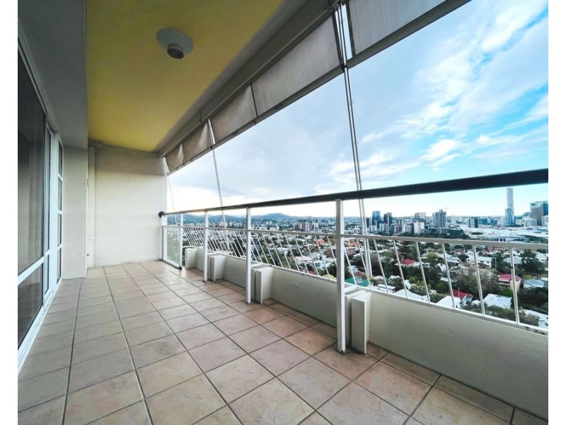 8A/182 Dornoch Terrace, Highgate Hill QLD 4101