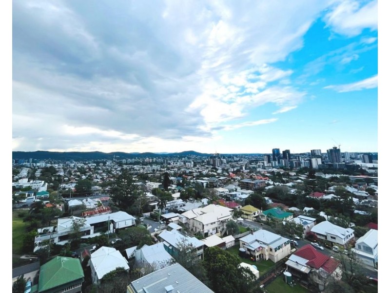8A/182 Dornoch Terrace, Highgate Hill QLD 4101