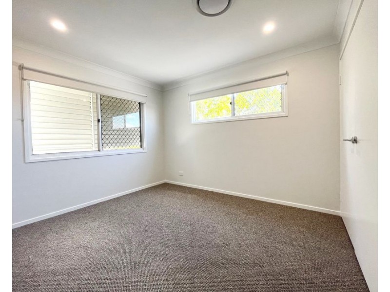 19 Breadsell Street, Carindale QLD 4152