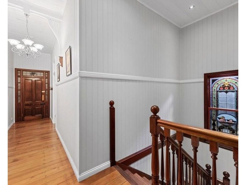 26 Chermside Street, Highgate Hill QLD 4101