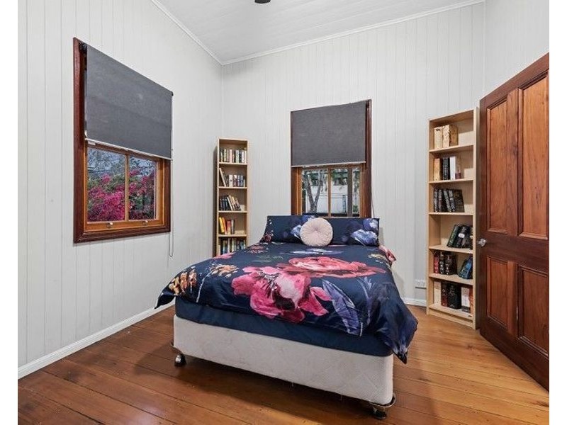 26 Chermside Street, Highgate Hill QLD 4101