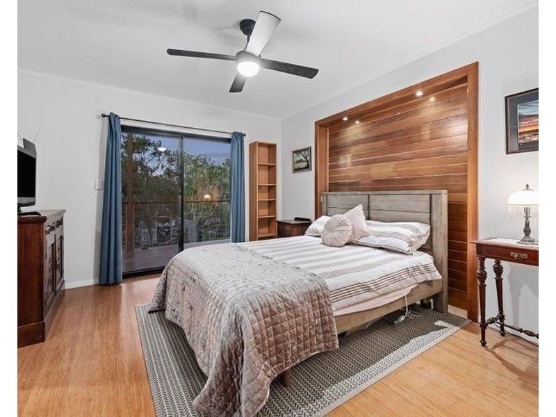 26 Chermside Street, Highgate Hill QLD 4101
