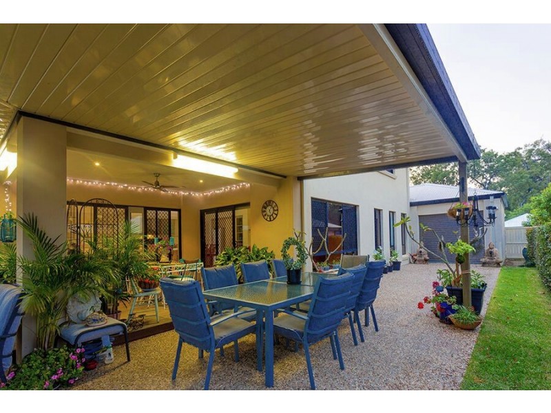 15 Lilyvale Crescent, Ormeau QLD 4208
