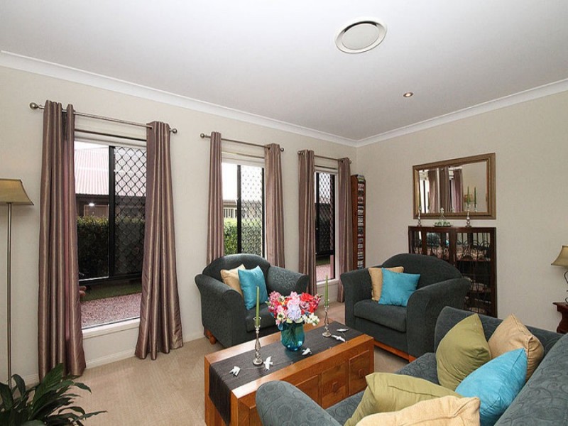 15 Lilyvale Crescent, Ormeau QLD 4208
