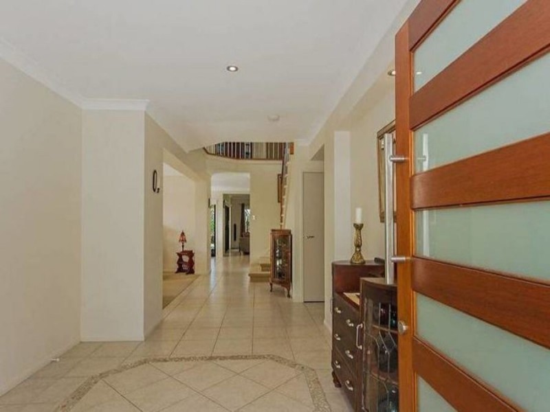 15 Lilyvale Crescent, Ormeau QLD 4208