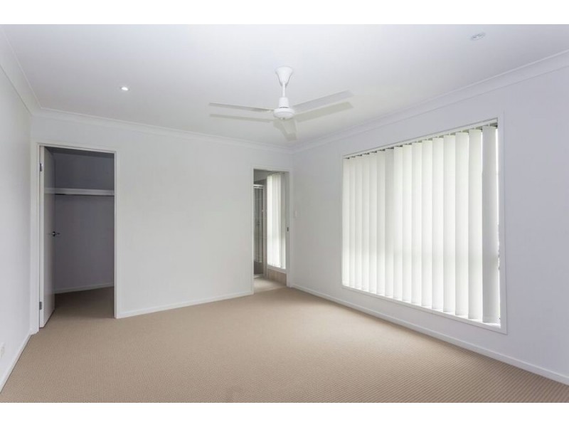 1/7 Elizabeth St, Coomera QLD 4209