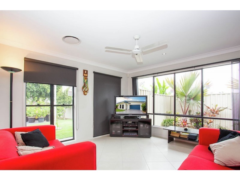 6 Regent Court, Coomera QLD 4209