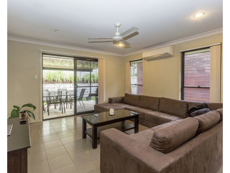 4 Spirula Street, Coomera QLD 4209