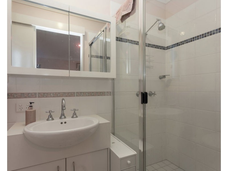 52 Silver Gull St, Coomera QLD 4209