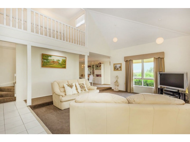 2 Hoopla Hannah Court, Yatala QLD 4207