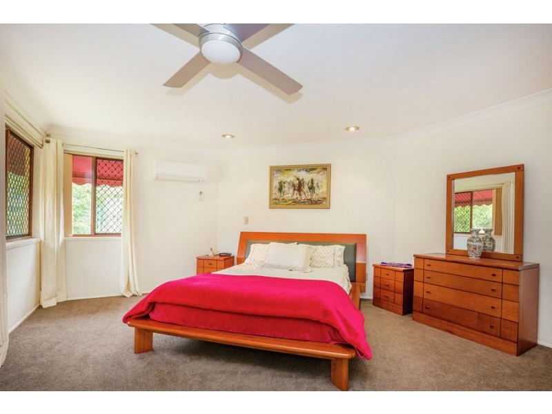 2 Hoopla Hannah Court, Yatala QLD 4207