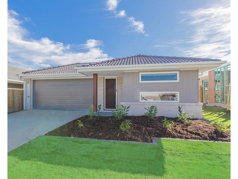 15 Augusta Boulevard, Pimpama QLD 4209