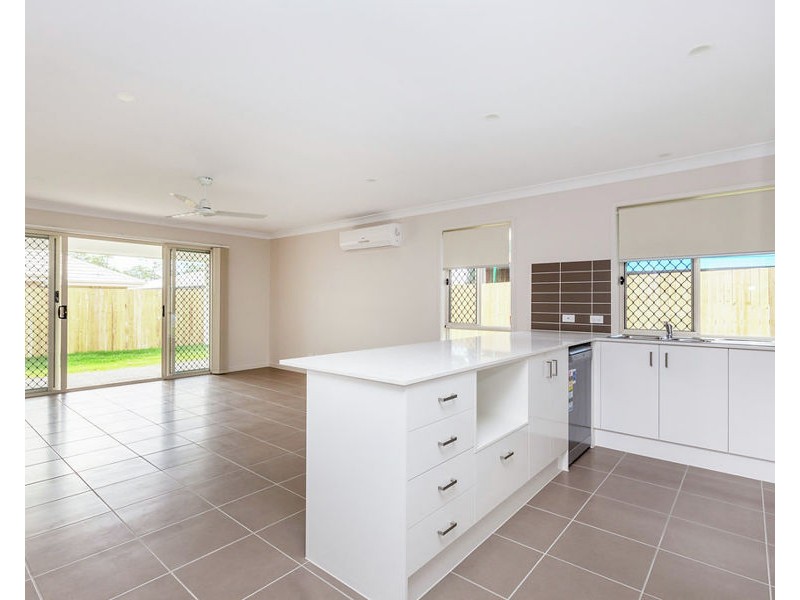 15 Augusta Boulevard, Pimpama QLD 4209