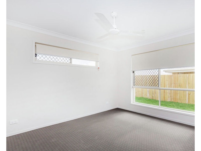 15 Augusta Boulevard, Pimpama QLD 4209
