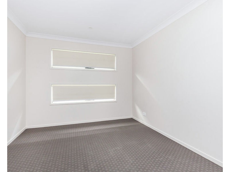 15 Augusta Boulevard, Pimpama QLD 4209