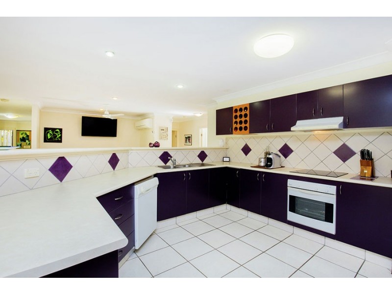 8 Astor Terrace, Coomera Waters QLD 4209