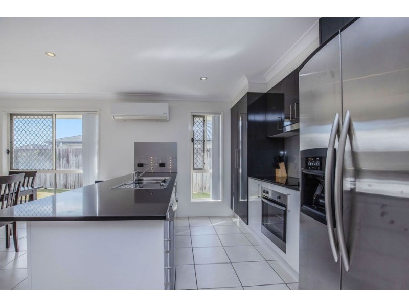 43 Tiffany Way, Pimpama QLD 4209