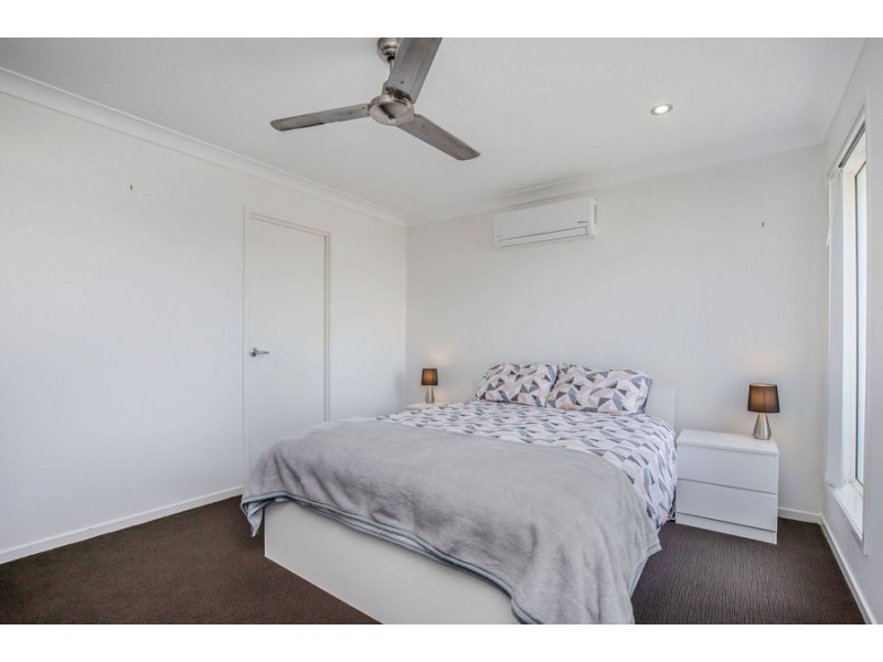 43 Tiffany Way, Pimpama QLD 4209