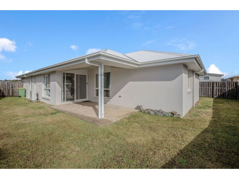 43 Tiffany Way, Pimpama QLD 4209