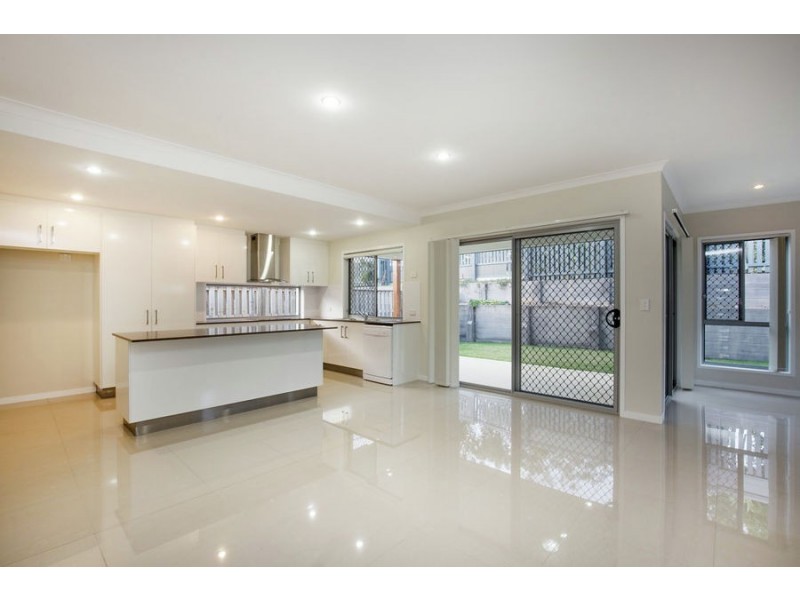 22 Antonio Place, Coomera QLD 4209
