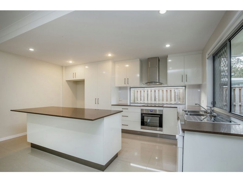 22 Antonio Place, Coomera QLD 4209