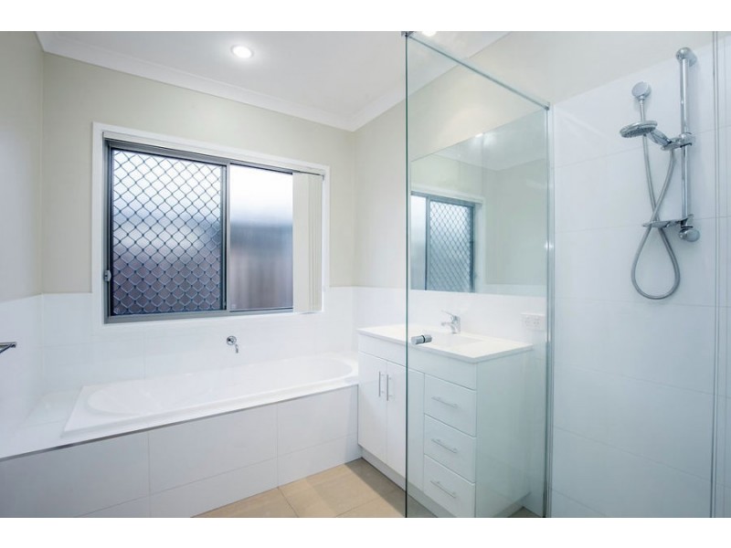 22 Antonio Place, Coomera QLD 4209