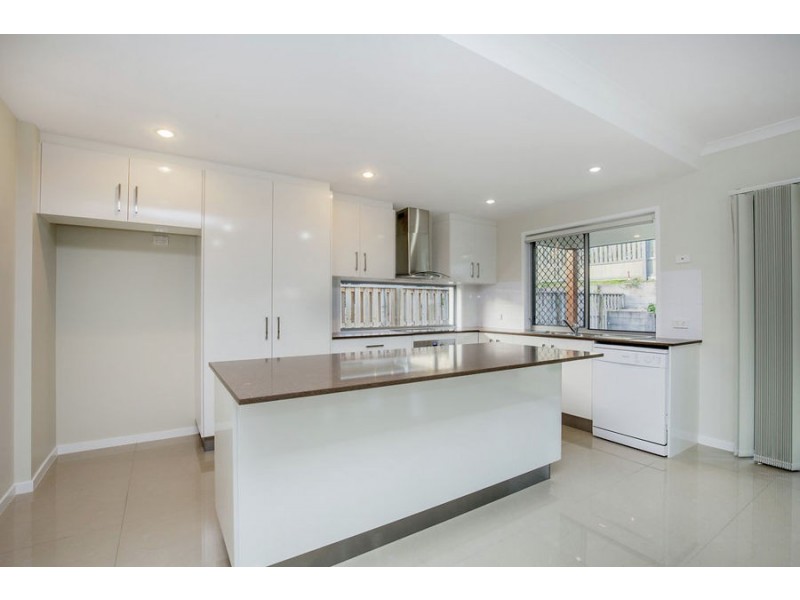 22 Antonio Place, Coomera QLD 4209