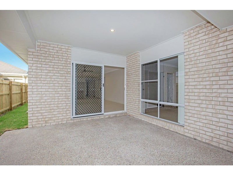 16 Learning St, Coomera QLD 4209