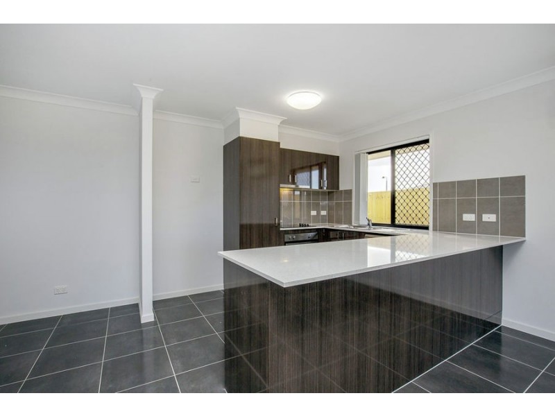 10 McWilliam St, Pimpama QLD 4209