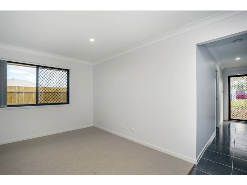 10 McWilliam St, Pimpama QLD 4209