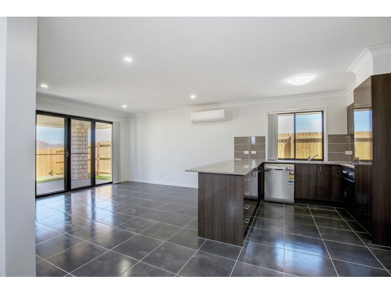 26 Greenwich Ave, Pimpama QLD 4209