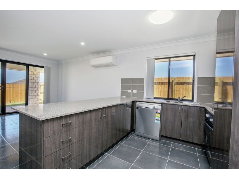 26 Greenwich Ave, Pimpama QLD 4209