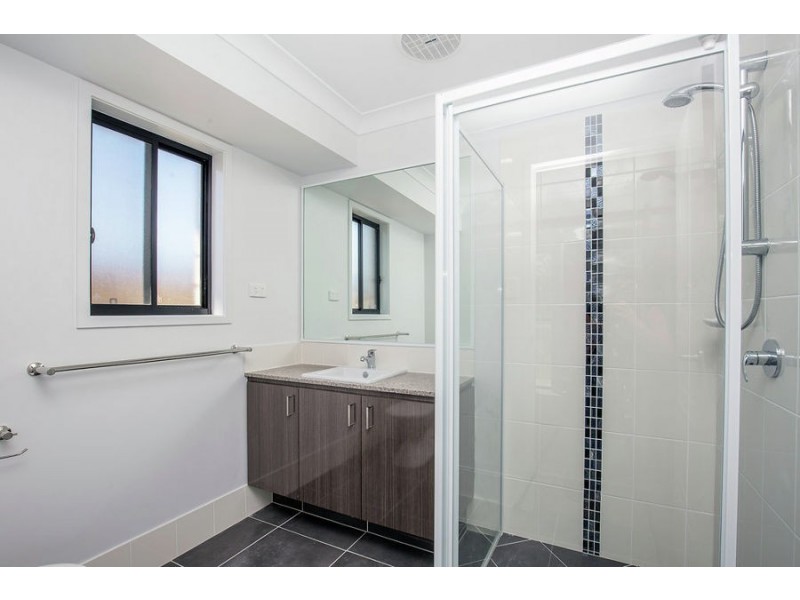 26 Greenwich Ave, Pimpama QLD 4209