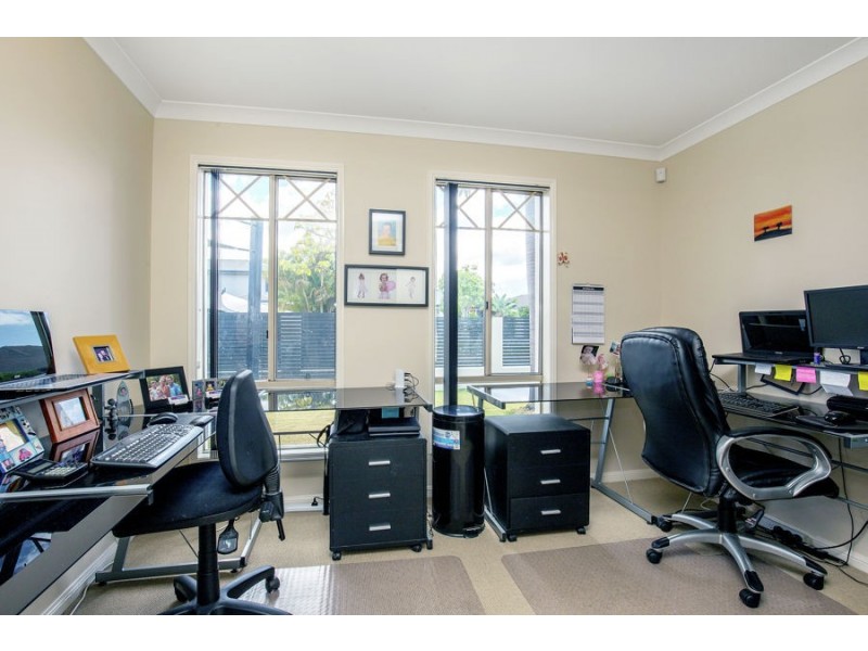 34 Leander Circuit, Oxenford QLD 4210