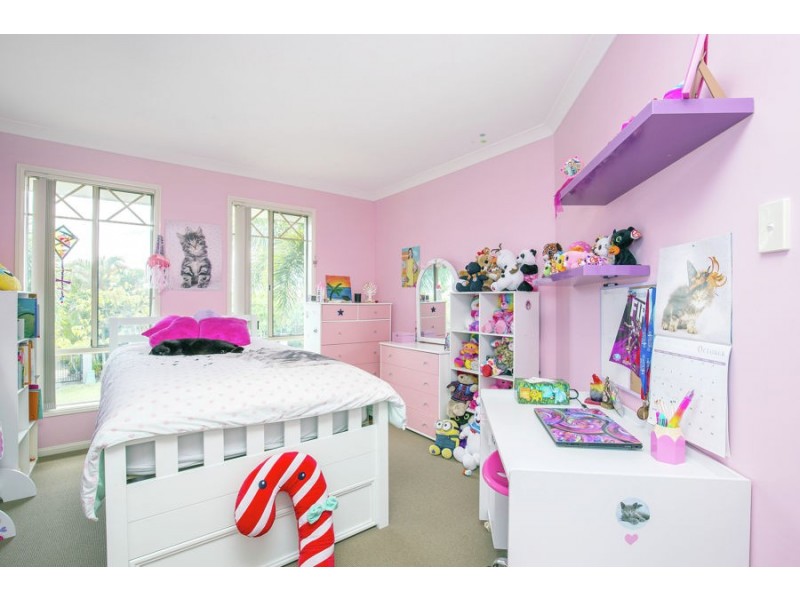 34 Leander Circuit, Oxenford QLD 4210