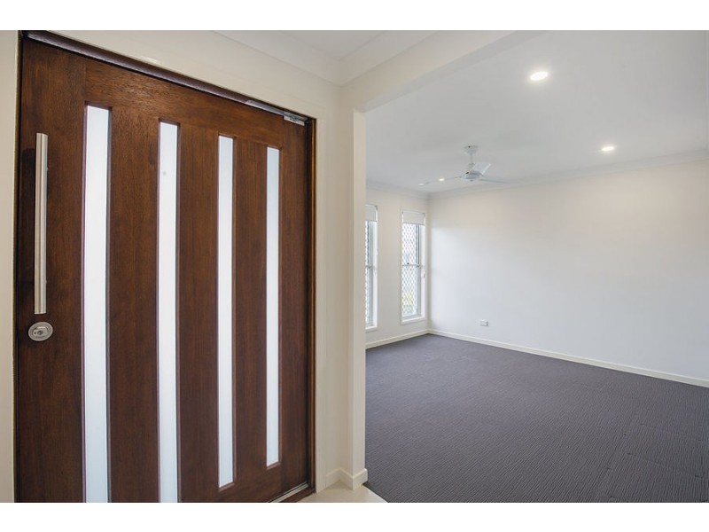 69 Taurus Circuit, Coomera QLD 4209