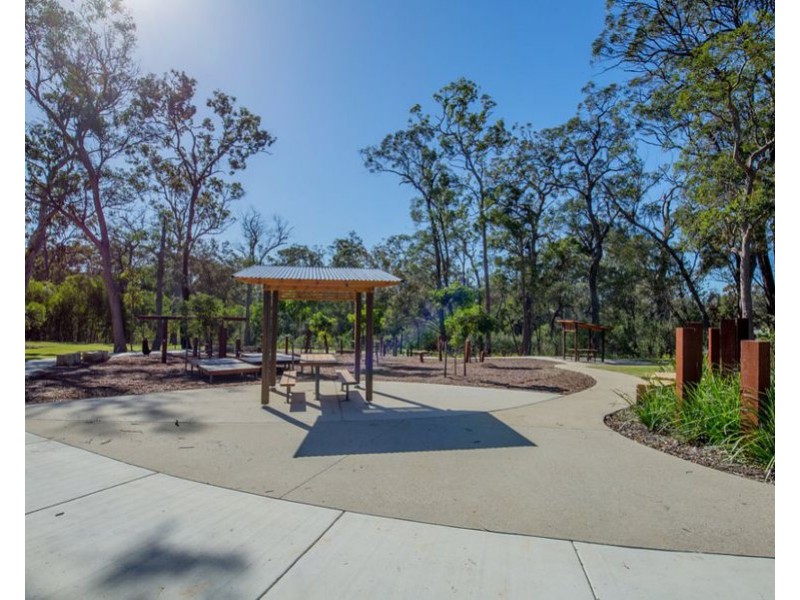15 Paperbark Crescent, Coomera QLD 4209