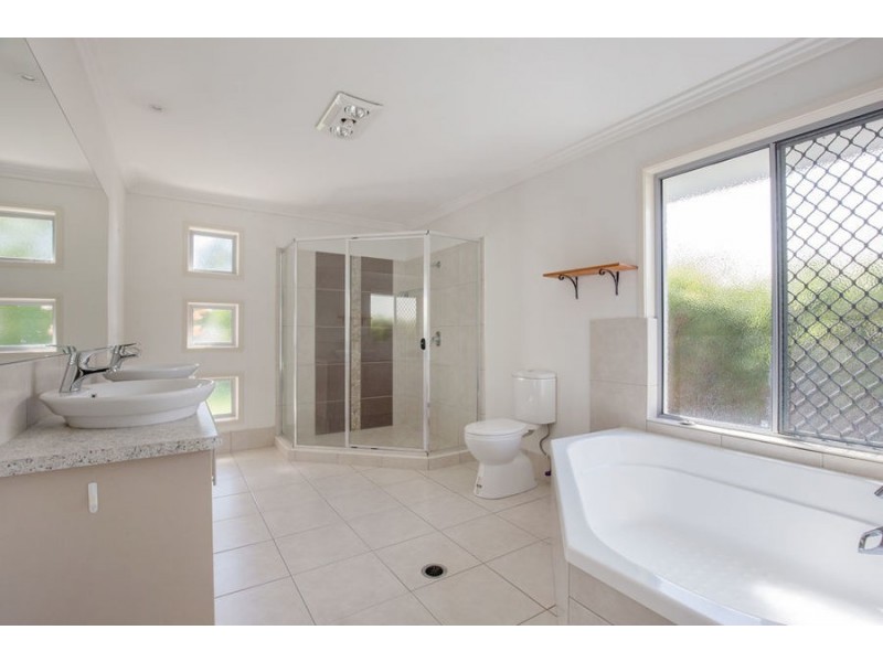 39 Rainbow Circuit, Coomera Waters QLD 4209