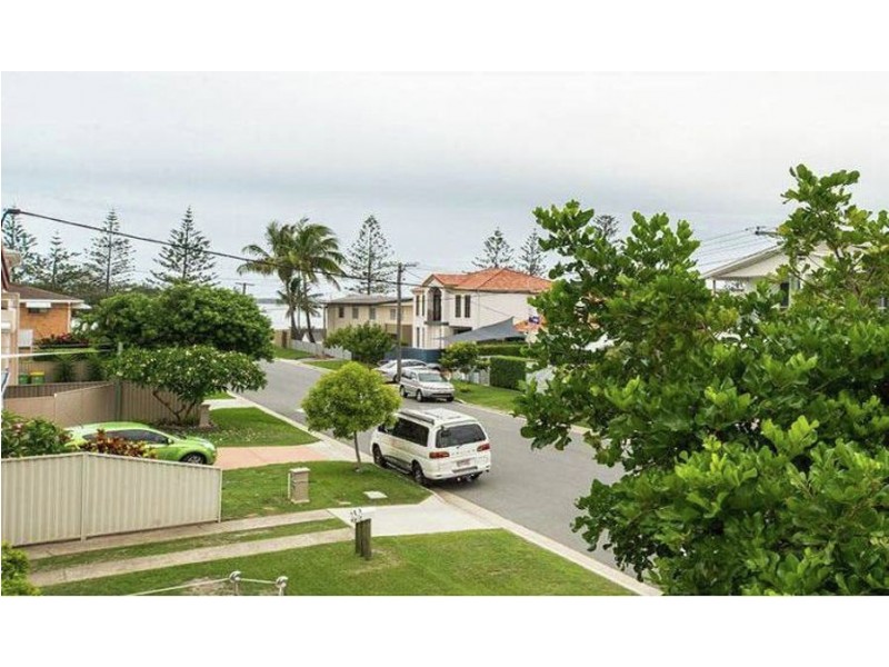 2/11 Mallard Ave, Paradise Point QLD 4216