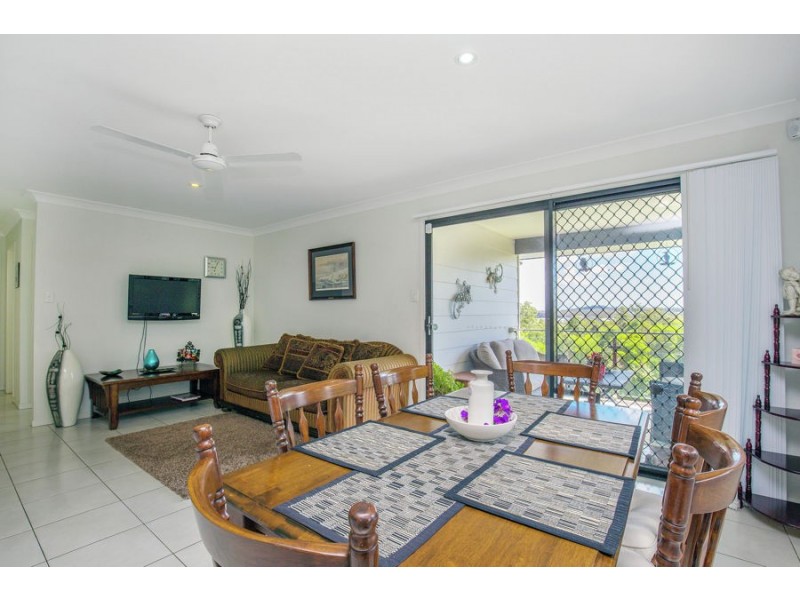 35 Diamantina Cct, Pacific Pines QLD 4211