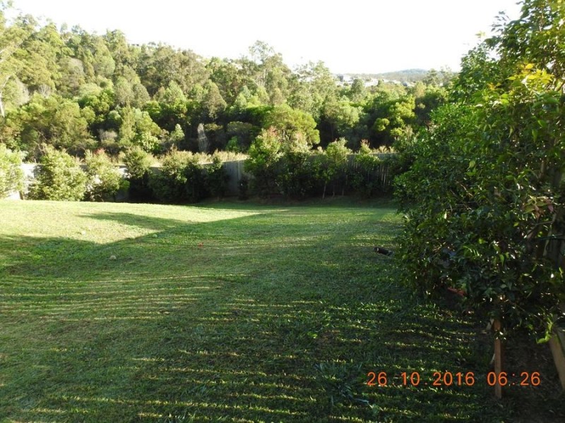 35 Diamantina Cct, Pacific Pines QLD 4211